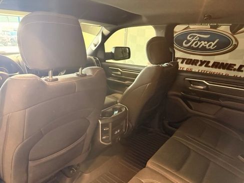 Used 2021 RAM 1500 Big Horn AWD/4WD image 18