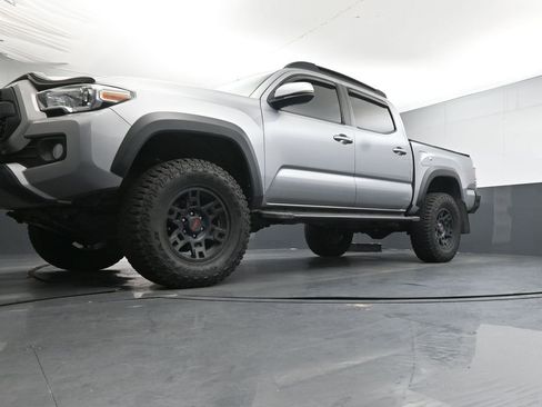 Used 2021 Toyota Tacoma TRD Off-Road AWD/4WD image 20