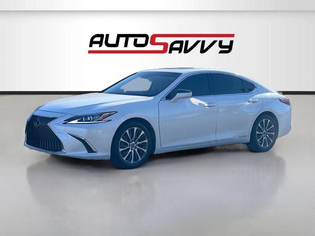 Used 2019 Lexus ES 300h w/ Premium Package FWD image 3