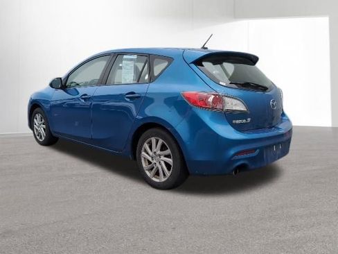 Used 2012 MAZDA MAZDA3 i Touring FWD image 3