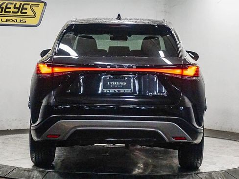 Used 2025 Lexus RX 350 FWD w/ Technology Package image 3