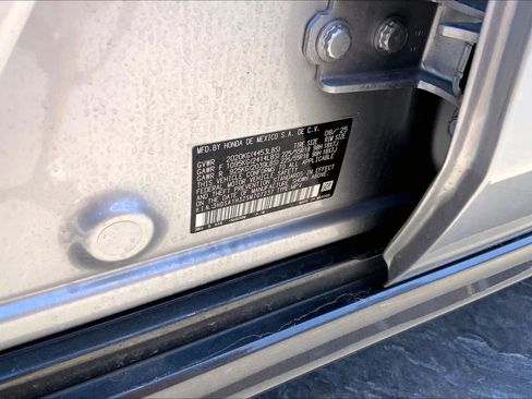 Used 2025 Acura ADX image 37