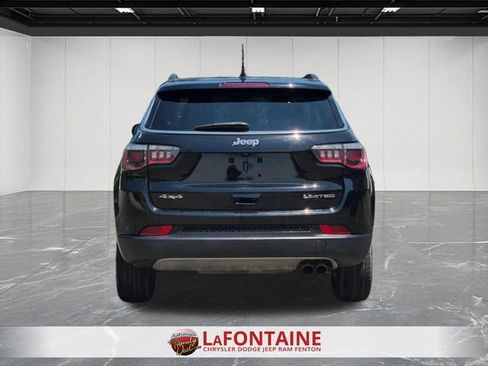 Used 2019 Jeep Compass Limited AWD/4WD image 4