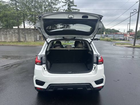 Used 2020 Mitsubishi Outlander Sport ES FWD image 6
