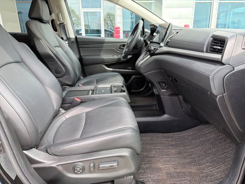 Used 2025 Honda Odyssey EX-L image 32
