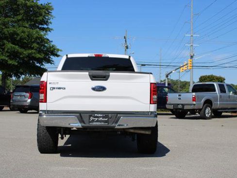 Used 2017 Ford F150 XLT AWD/4WD image 6