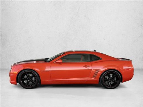 Used 2011 Chevrolet Camaro SS w/ RS Package RWD image 2
