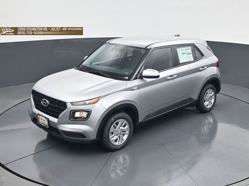 New 2026 Hyundai Venue SE FWD image 13