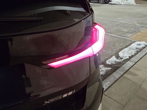 Used 2025 BMW X1 xDrive28i image 12