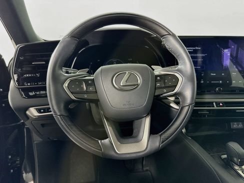 Used 2024 Lexus RX 350 w/ Convenience Package AWD/4WD image 12