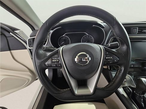 Used 2020 Nissan Maxima 3.5 SV w/ Illumination Package image 15