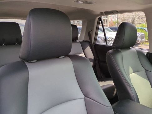 Certified 2022 Toyota 4Runner SR5 Premium w/ Moonroof Package image 7