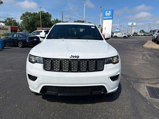 Used 2021 Jeep Grand Cherokee Laredo X AWD/4WD video 2