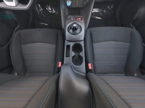 Used 2025 Nissan Leaf S FWD image 27