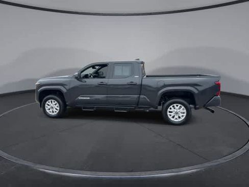 Certified 2025 Toyota Tacoma SR5 image 5