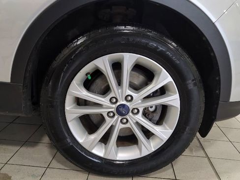 Used 2018 Ford Escape SEL AWD/4WD image 24