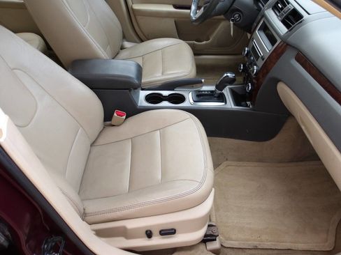 Used 2012 Ford Fusion SEL FWD image 7