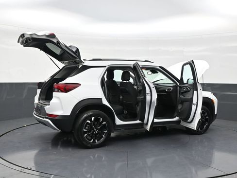 Used 2023 Chevrolet TrailBlazer LT w/ Convenience Package image 28