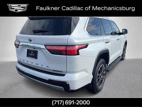 Used 2025 Toyota Sequoia Limited image 5