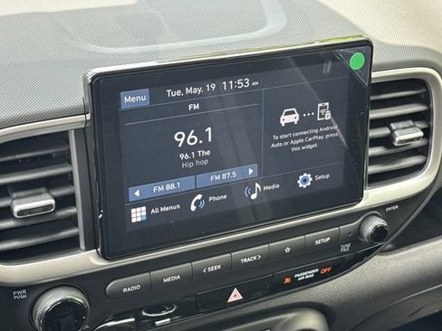 New 2026 Hyundai Venue SEL FWD image 28