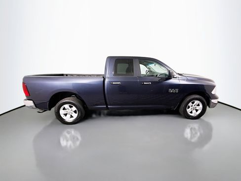 Used 2018 RAM 1500 Classic SLT RWD image 11