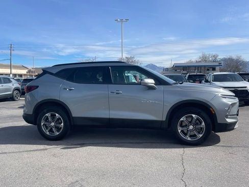 Used 2024 Chevrolet Blazer LT image 6