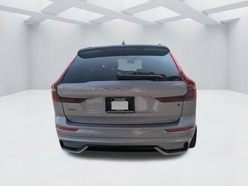 Certified 2026 Volvo XC60 B5 Plus w/ Climate Package AWD/4WD image 6