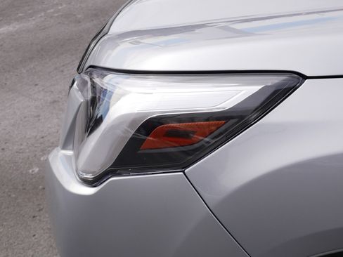 Used 2024 Subaru Forester Sport image 16