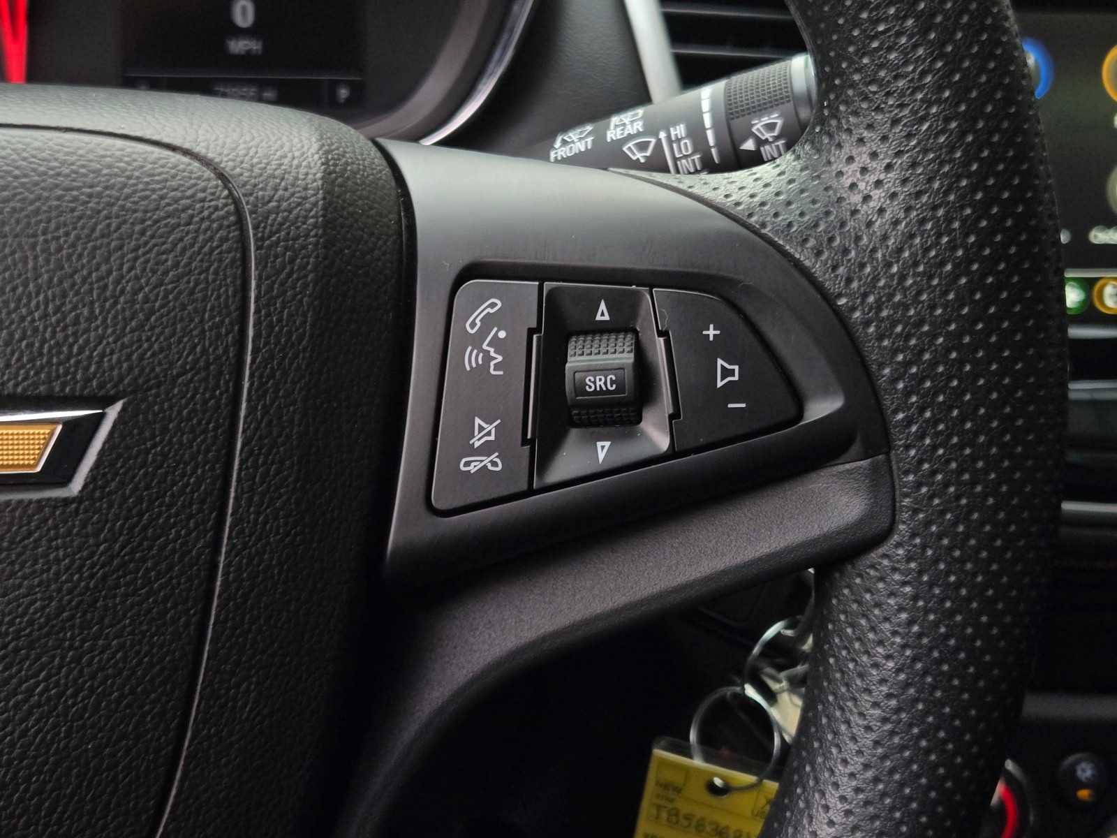 Used 2018 Chevrolet Trax LS FWD image 18