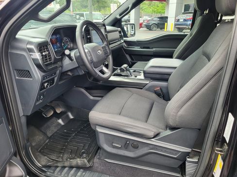 Used 2023 Ford F150 XLT w/ Equipment Group 302A High RWD image 20