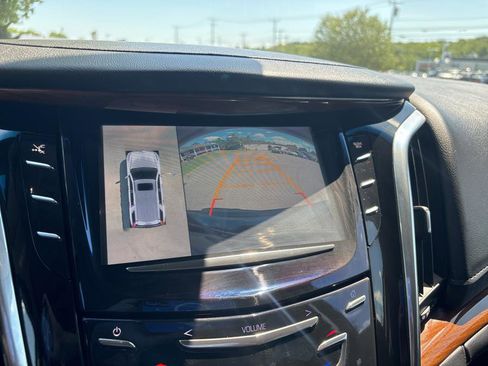 Used 2016 Cadillac Escalade ESV Premium image 11