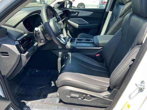 Used 2026 Acura MDX FWD w/ Technology Package image 13