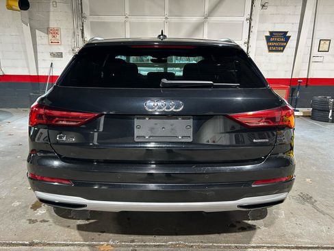 Used 2019 Audi Q3 2.0T Premium w/ Convenience Package image 4