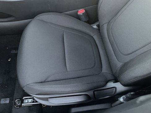 New 2025 Hyundai Tucson SE image 17