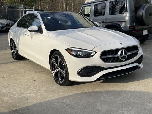 Certified 2025 Mercedes-Benz C 300 Sedan image 4