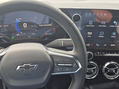 New 2025 Chevrolet Blazer EV LT image 7