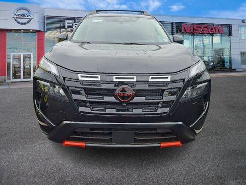 New 2026 Nissan Rogue SV AWD/4WD image 2