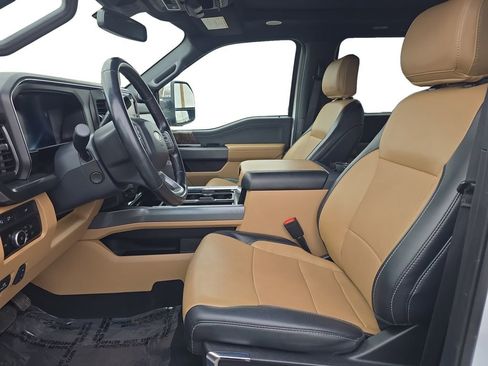 Used 2024 Ford F250 Lariat w/ Lariat Ultimate Package image 11