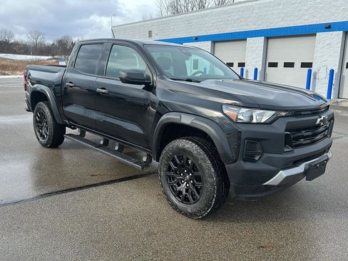 Used 2024 Chevrolet Colorado Trail Boss w/ Advanced Trailering Package image 8