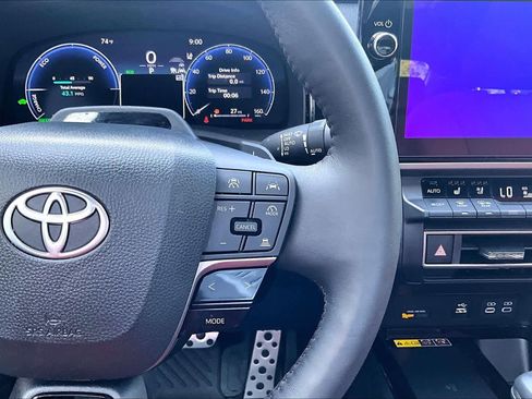 Used 2026 Toyota Camry XSE w/ Premium Plus Package FWD image 25