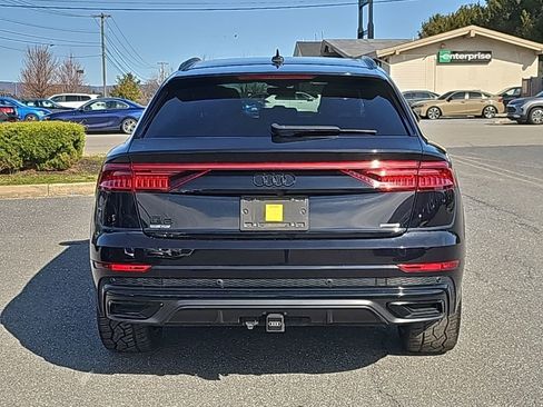 Used 2021 Audi Q8 Premium Plus image 13