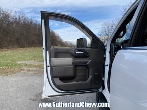 Used 2020 Chevrolet Silverado 2500 LTZ w/ LTZ Plus Package image 21