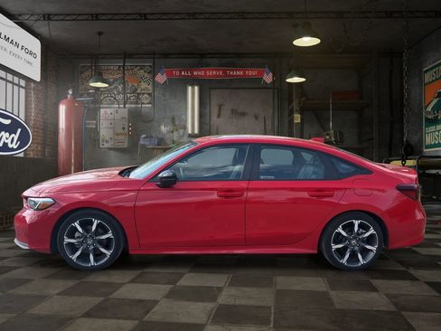 Used 2025 Honda Civic Sport Touring image 3