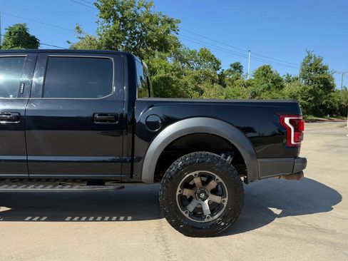 Used 2017 Ford F150 Raptor w/ Equipment Group 802A Luxury AWD/4WD image 15