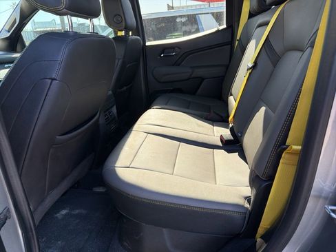 Used 2023 Chevrolet Colorado ZR2 w/ ZR2 Convenience Package III image 23