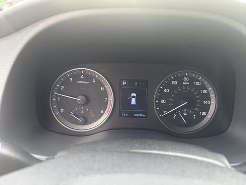Used 2018 Hyundai Tucson SEL AWD/4WD image 16
