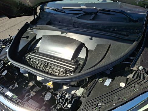 Used 2023 Mercedes-Benz EQS 450+ SUV image 29