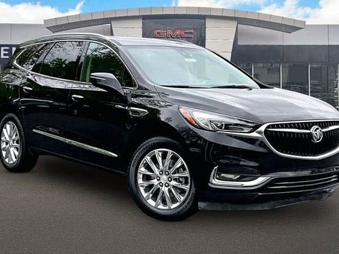 Used 2018 Buick Enclave Premium w/ Experience Buick Package AWD/4WD image 11