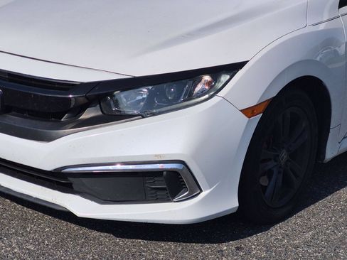 Used 2021 Honda Civic LX image 9