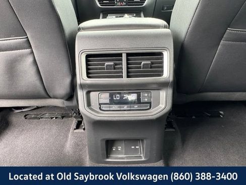 Certified 2024 Volkswagen Atlas SE AWD/4WD image 13